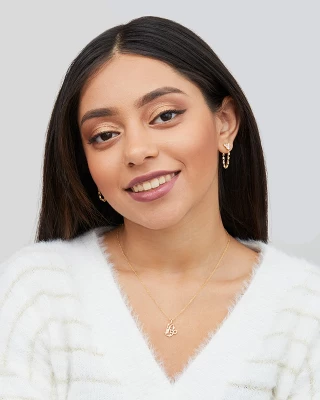 Disney Minnie Mouse 14k Yellow Gold Cutout Silhouette Pendant Necklace, 18" 2 Disney Minnie Mouse 14k Yellow Gold Cutout Silhouette Pendant Necklace, 18" - Image 2